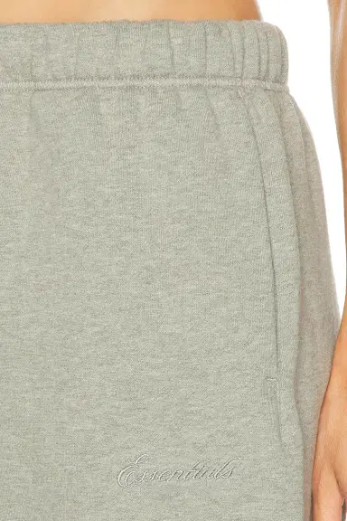 Fear of God Essentials Signature Vintage Fleece Sweatpant | Thumbnail 6 Fear of God Essentials Signature Vintage Fleece Sweatpant | Thumbnail 6