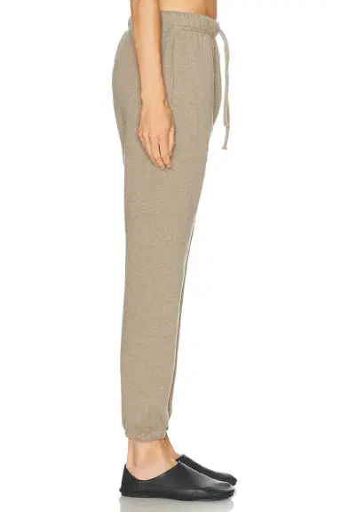 Fear of God Essentials Vintage Sweatpant | Thumbnail 2 Fear of God Essentials Vintage Sweatpant | Thumbnail 2