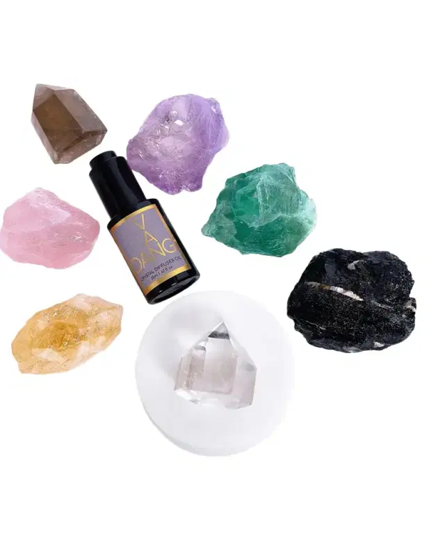 Van Dang Fragrances 7-Piece Crystal Meditation Set