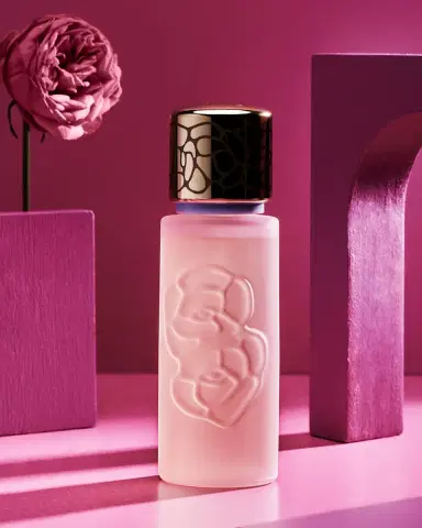 Houbigant Paris Quelques Fleurs Royale Eau de Parfum | Thumbnail 2 Houbigant Paris Quelques Fleurs Royale Eau de Parfum | Thumbnail 2