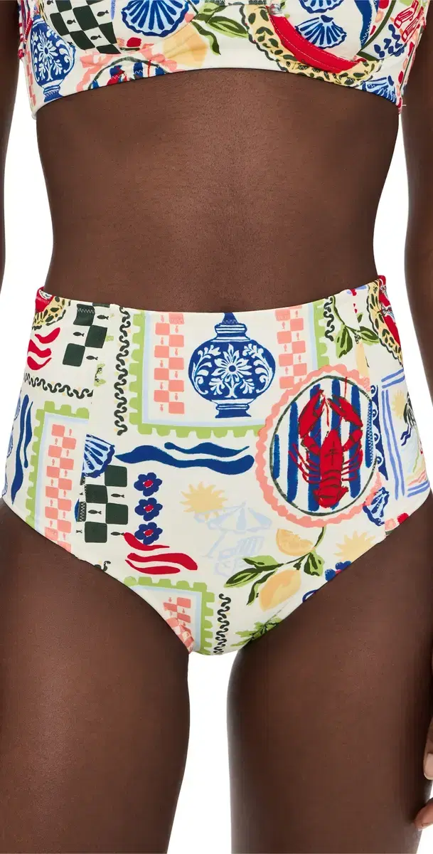 Hunter Bell wim Bikini Bottoms Coastal Conversation