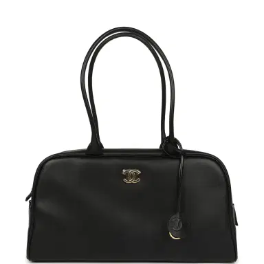 Chanel Chanel Large "Perfect Bowling" Bag Black Calfskin Gold Hardware | Thumbnail 1 Chanel Chanel Large "Perfect Bowling" Bag Black Calfskin Gold Hardware | Thumbnail 1