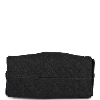 Chanel Chanel Medium 25 Hobo Bag Dark Denim Light Gold Hardware | Thumbnail 6 Chanel Chanel Medium 25 Hobo Bag Dark Denim Light Gold Hardware | Thumbnail 6