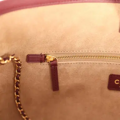 Chanel Chanel Small Cerf Shopping Bag Burgundy Calfskin Gold Hardware | Thumbnail 9 Chanel Chanel Small Cerf Shopping Bag Burgundy Calfskin Gold Hardware | Thumbnail 9