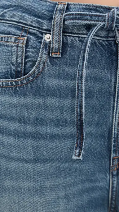 Madewell The Petite Ultimate Wide-Leg Jean in Airy Denim Pickett Wash | Thumbnail 6 Madewell The Petite Ultimate Wide-Leg Jean in Airy Denim Pickett Wash | Thumbnail 6