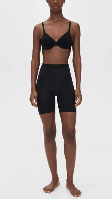 Spanx SPANXsculpt GoFigure Mid Thigh Shorts Very Black M | Thumbnail 5 Spanx SPANXsculpt GoFigure Mid Thigh Shorts Very Black M | Thumbnail 5
