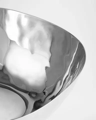 Michael Aram Reflective Medium Bowl | Thumbnail 2 Michael Aram Reflective Medium Bowl | Thumbnail 2