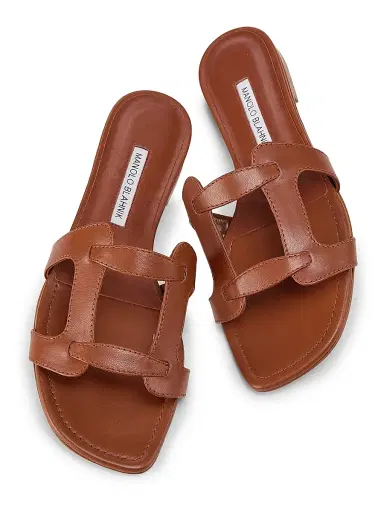 Manolo Blahnik Women's Grellanuflat Leather Sandals - Brown | Thumbnail 6