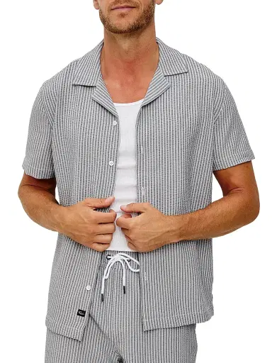 RAILS Men's Amalfi Deck-Striped Seersucker Shirt | Thumbnail 3 RAILS Men's Amalfi Deck-Striped Seersucker Shirt | Thumbnail 3