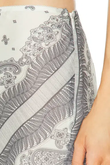HAELO Spiral Bandana Skirt | Thumbnail 7 HAELO Spiral Bandana Skirt | Thumbnail 7