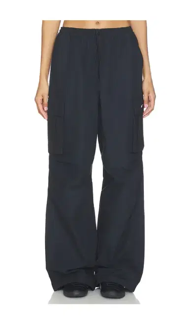 Nike Mid Rise Oversized Woven Cargo Pants | Thumbnail 1 Nike Mid Rise Oversized Woven Cargo Pants | Thumbnail 1