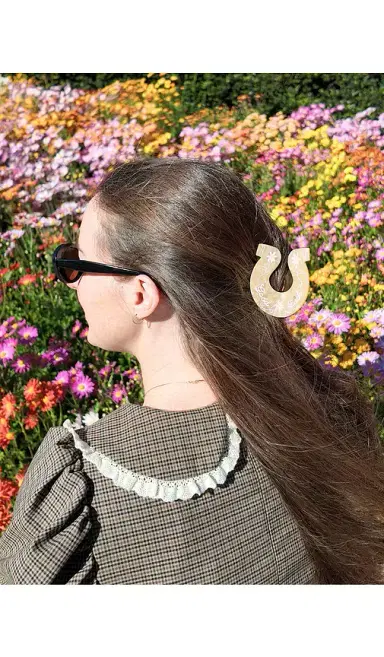 Solar Eclipse Hand-painted Good Luck Horseshoe Claw Hair Clip | Thumbnail 2 Solar Eclipse Hand-painted Good Luck Horseshoe Claw Hair Clip | Thumbnail 2