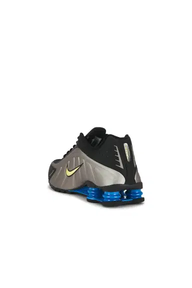 Nike Shox R4 WC World Cup Sneaker | Thumbnail 5 Nike Shox R4 WC World Cup Sneaker | Thumbnail 5