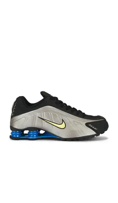 Nike Shox R4 WC World Cup Sneaker | Thumbnail 1 Nike Shox R4 WC World Cup Sneaker | Thumbnail 1