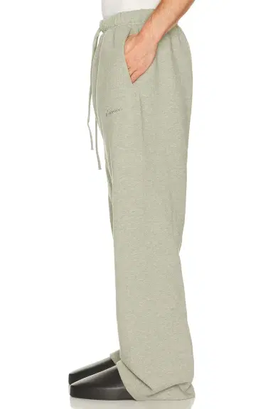 Fear of God Essentials Signature Flare Sweatpant | Thumbnail 4
