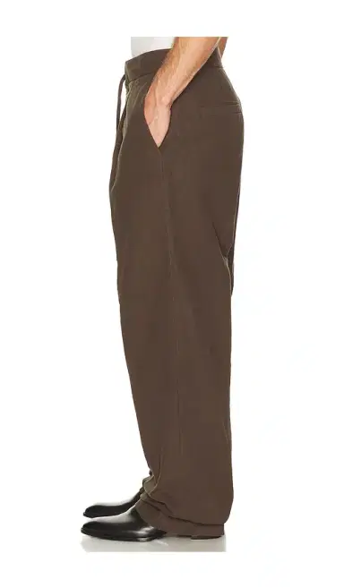 Fear of God ESSENTIALS Pleat Front Pant | Thumbnail 2