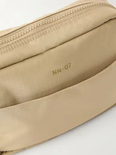 NN07 Rip-Stop Shell Wash Bag - Men | Thumbnail 3 NN07 Rip-Stop Shell Wash Bag - Men | Thumbnail 3