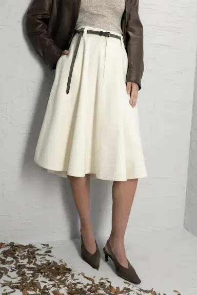 Brunello Cucinelli Creased A-Line Midi Skirt | Thumbnail 2