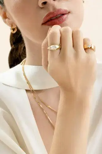 LORAIDA Diamond Mini Eres Ring | Thumbnail 4