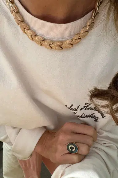 Carolina Bucci Florentine Finish Everyday Necklace | Thumbnail 2 Carolina Bucci Florentine Finish Everyday Necklace | Thumbnail 2