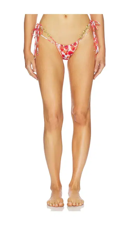 Lesli Bottom