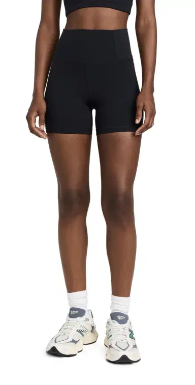 FP Movement Never Better Bike Shorts Black | Thumbnail 1