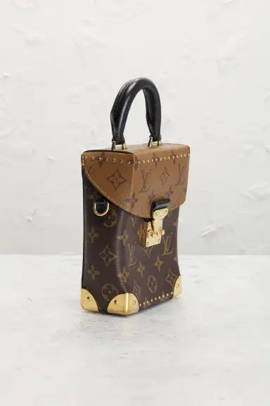 FWRD Renew Louis Vuitton Monogram Reverse Camera Box Handbag | Thumbnail 4 FWRD Renew Louis Vuitton Monogram Reverse Camera Box Handbag | Thumbnail 4