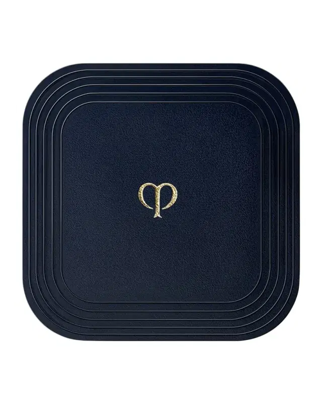 CLÉ DE PEAU BEAUTÉ Refining Pressed Powder Puff