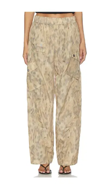Ganni Printed Flyweight Nylon Relaxed Elastic Pant | Thumbnail 1 Ganni Printed Flyweight Nylon Relaxed Elastic Pant | Thumbnail 1