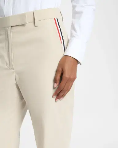 Thom Browne Grosgrain-Stripe Relaxed-Leg Ankle Pants | Thumbnail 5