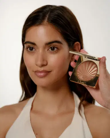 Sisley Paris Phyto-Touche Illusion D 'Ete Bronzing Gel-Powder | Thumbnail 5 Sisley Paris Phyto-Touche Illusion D 'Ete Bronzing Gel-Powder | Thumbnail 5
