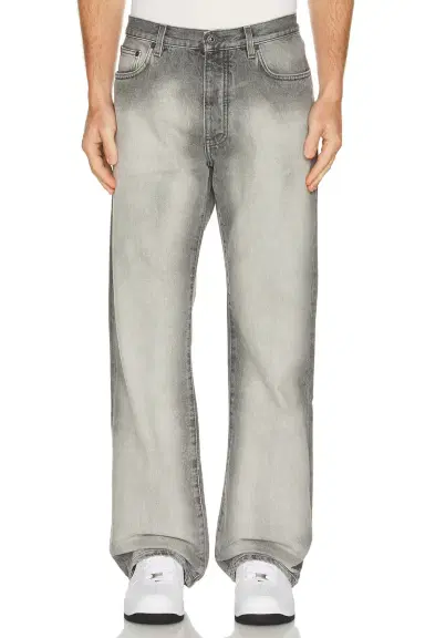 Off-White Slim Relax Jeans | Thumbnail 2 Off-White Slim Relax Jeans | Thumbnail 2