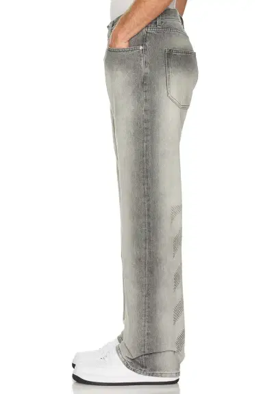 Off-White Slim Relax Jeans | Thumbnail 3 Off-White Slim Relax Jeans | Thumbnail 3