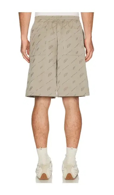 Off-White Jacquard Bowl Shorts | Thumbnail 7