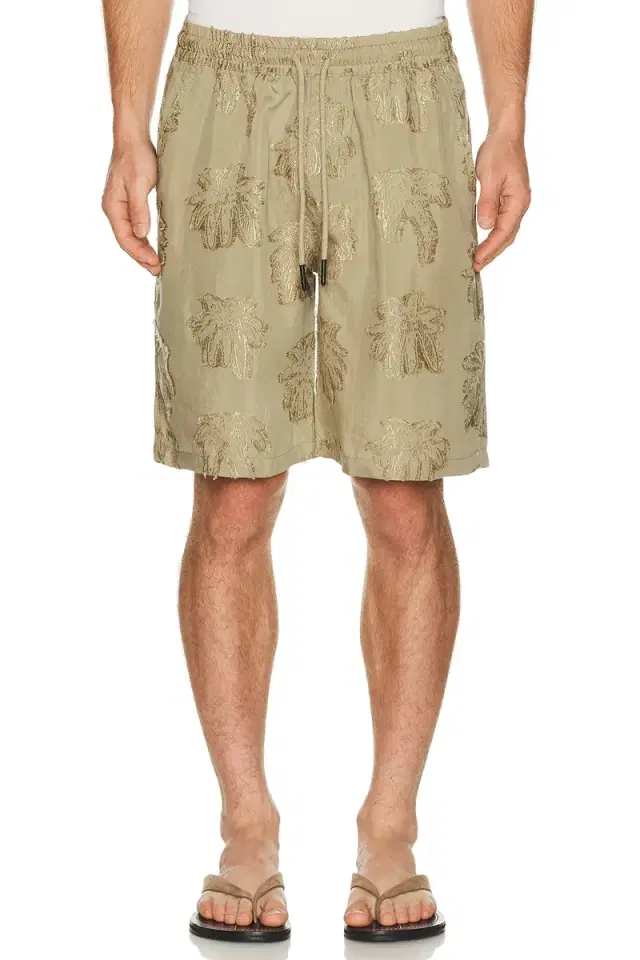 Nicola Shorts