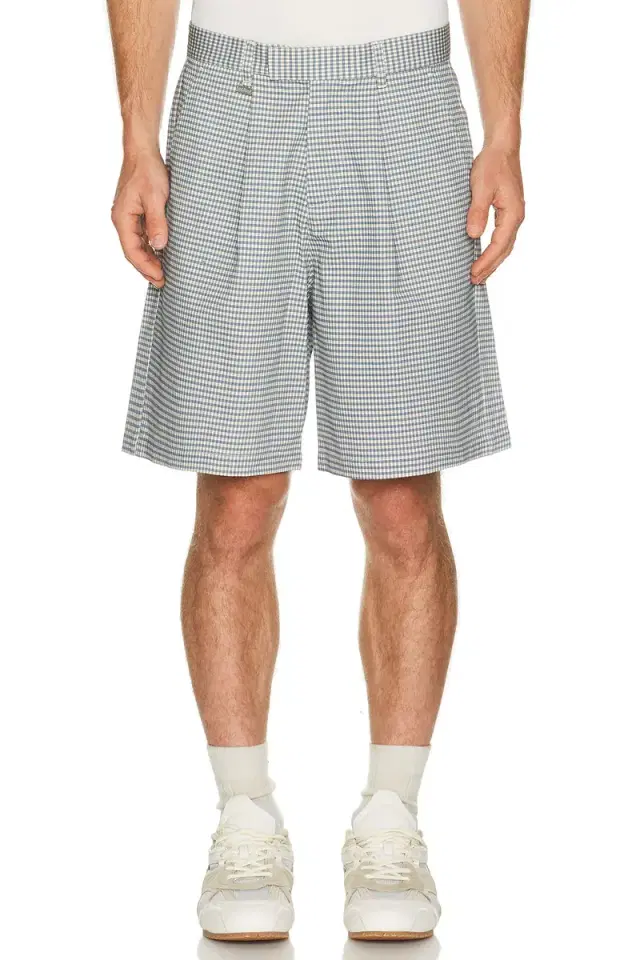 Trophy Short