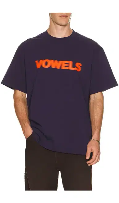 vowels Blur Tee | Thumbnail 5