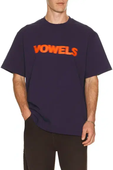 vowels Blur Tee | Thumbnail 1