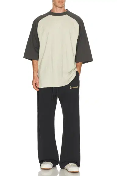 Fear of God Essentials Training Classic Fit Flare Sweatpant | Thumbnail 4