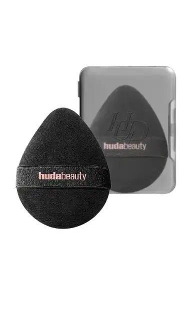 Huda Beauty Easy Bake Marshmallow Puff Sponge. | Thumbnail 1