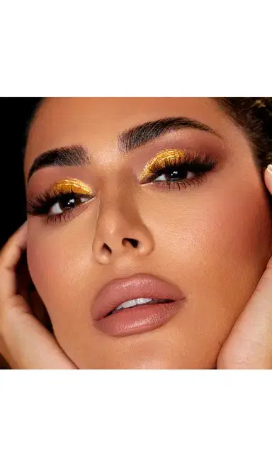 Huda Beauty Empowered Eyeshadow Palette. | Thumbnail 2