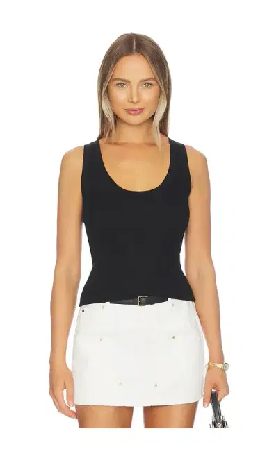 RENGGLI Scoop Neck Rib Tank | Thumbnail 1