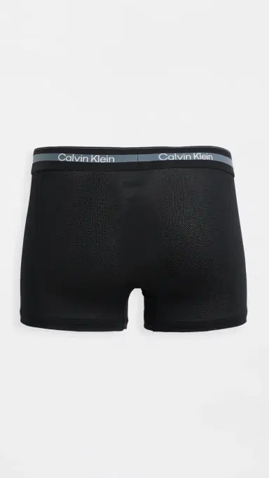 Calvin Klein Underwear Icon Movement port Trunks 3 Pack Black | Thumbnail 3