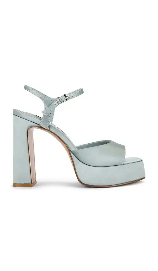 Steve Madden Liandra Platform Heels