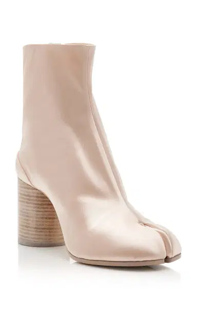 Maison Margiela Tabi Satin Ankle Boots | Thumbnail 4 Maison Margiela Tabi Satin Ankle Boots | Thumbnail 4