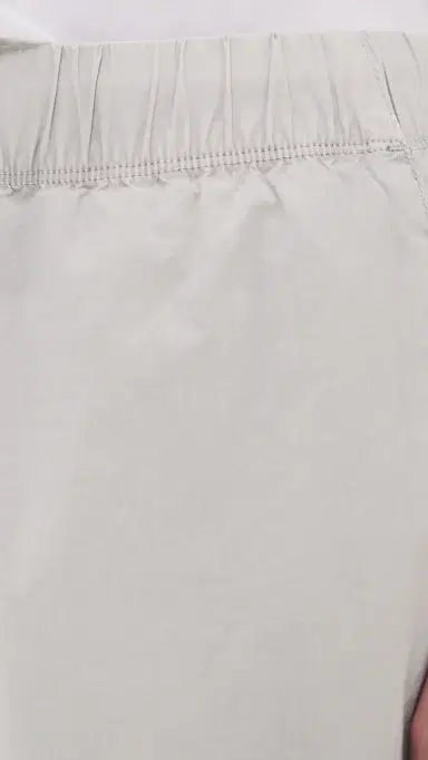James Perse Stretch Poplin Parachute Pants Salt | Thumbnail 6 James Perse Stretch Poplin Parachute Pants Salt | Thumbnail 6