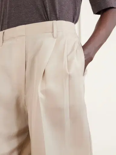 LESET Kim Pleated Woven Shorts | Thumbnail 5