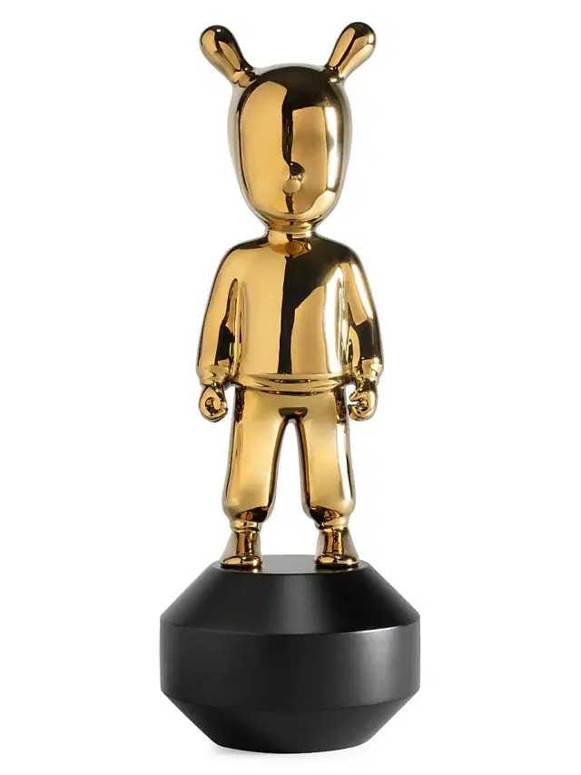 Lladro The Guest Figurine