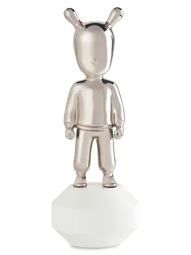 Lladro The Guest Figurine | Thumbnail 1 Lladro The Guest Figurine | Thumbnail 1