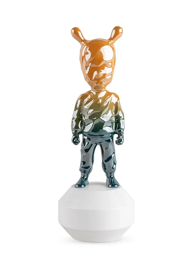 Lladro Guest The Little Guest By Supakitch